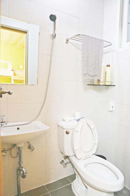 Op 102 Guesthouse Кьонджу Екстер'єр фото