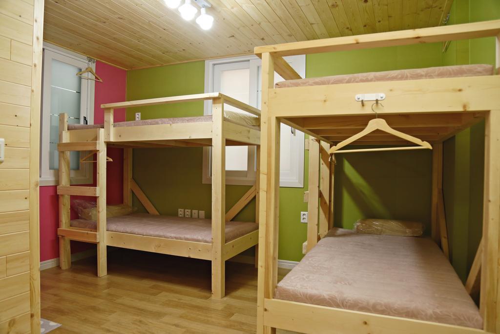 Op 102 Guesthouse Кьонджу Екстер'єр фото